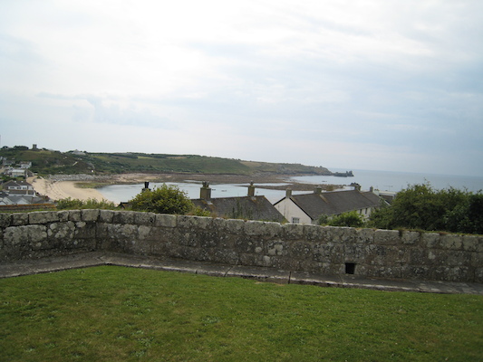 Looking towards Porthcressa beach (07-12-2011 10:53)