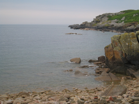 Rock piles on Peninnis head (07-12-2011 15:44)