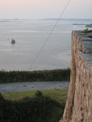 Sailing at Sunset (07-12-2011 21:11)