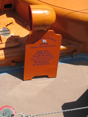 Old lifeboat (07-13-2011 12:56)