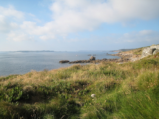 View from the Garrison towards Tresco (07-13-2011 18:47)