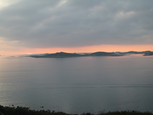Sunset over Samson, Bryher and Tresco (07-13-2011 21:00)