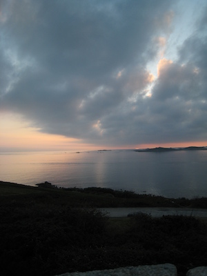 Sunset over Samson, Bryher and Tresco (07-13-2011 21:04)