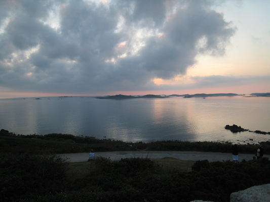 Sunset over Samson, Bryher and Tresco (07-13-2011 21:10)