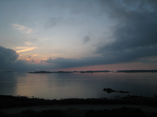 Sunset over Samson, Bryher and Tresco (07-13-2011 21:20)