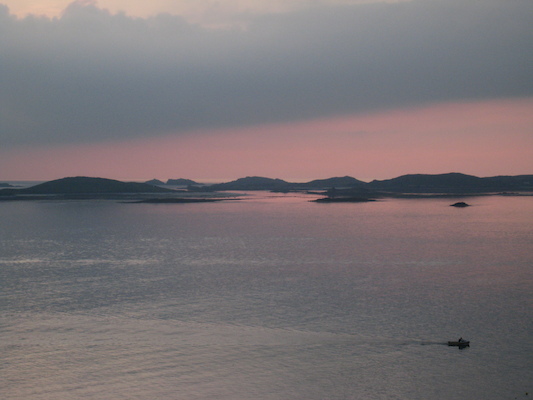Sunset over Samson and Bryher (07-13-2011 21:22)