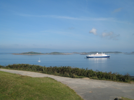 Cruise ship (07-14-2011 09:29)