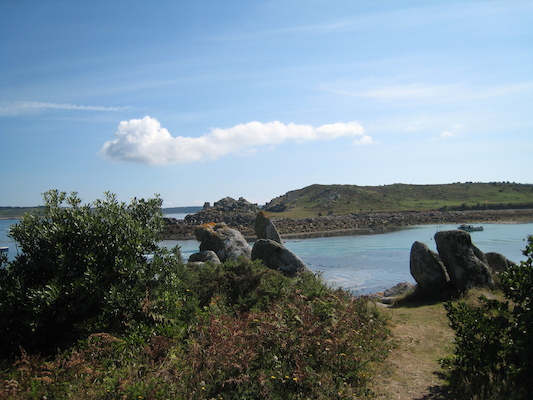 Looking at the Gugh (07-14-2011 10:46)