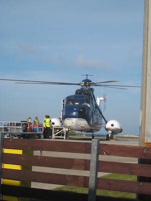 The helicopter arrives (07-14-2011 18:29)