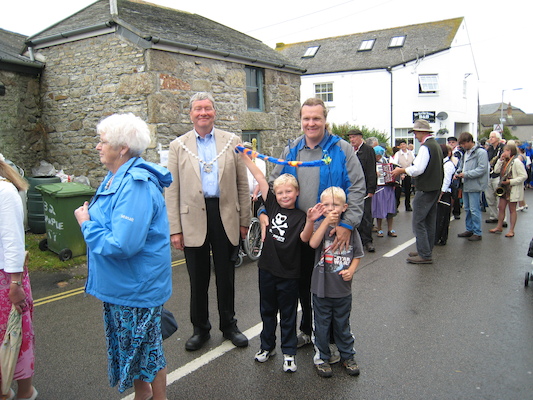 Granddad, Tim, Ben and Cole at Lafrowda day (07-16-2011 12:00)