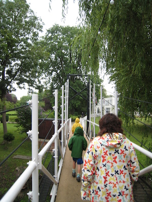 Tim, Cole and Xine on the bridge (07-21-2011 09:05)