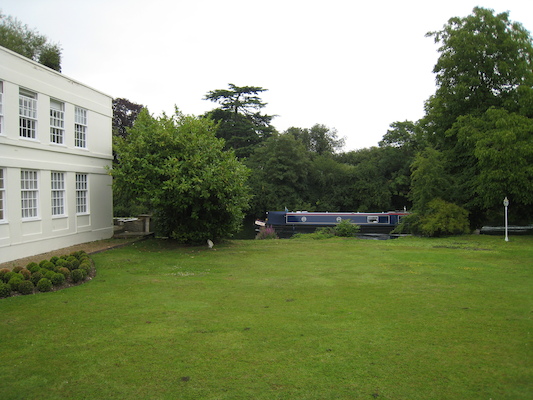 Barge (07-21-2011 09:51)