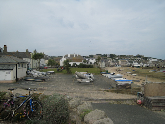 Hugh Town PAN (07-12-2011 09:35)