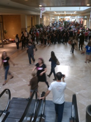 Flash mob (06-25-2011 17:31)