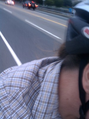 Bike ride along the esplenade (08-06-2011 19:47)