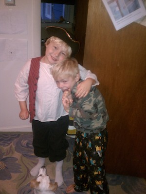 Colonial Tim and Cole (11-23-2011 07:28)