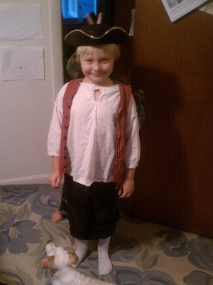 Colonial Tim and Emily (11-23-2011 07:28)