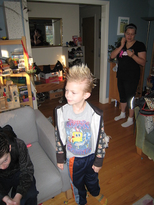 Mohawk Cole with Xine (12-16-2011 09:13)