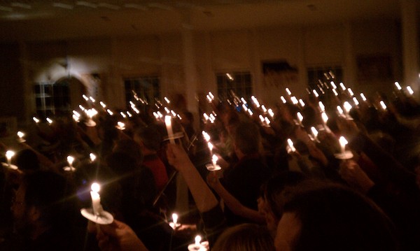 Candlelight service (12-24-2010 16:58)