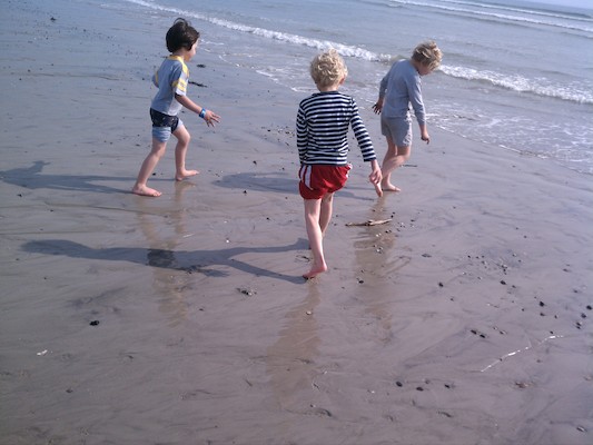 Jamie, Cole and Tim at Ferry Beach (05-07-2011 08:58)