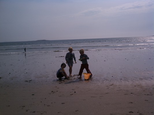 Jamie, Tim and Cole at Ferry Beach (05-07-2011 09:16)
