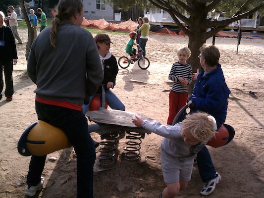 Ben, Tim and Cole and the Bianco-Spencers (05-07-2011 17:52)