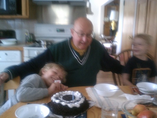 Tim, Poppy and Cole (05-22-2011 13:50)