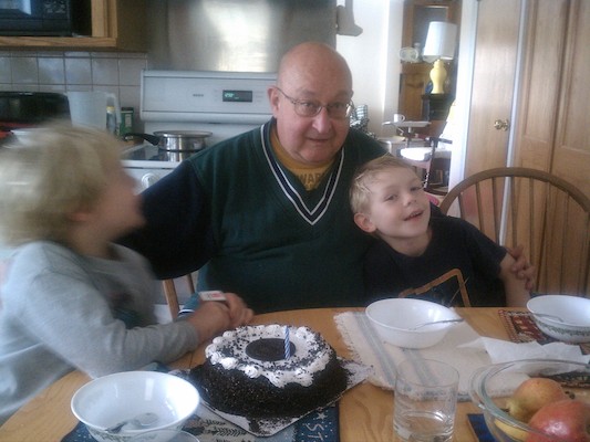 Tim, Poppy and Cole (05-22-2011 13:50)