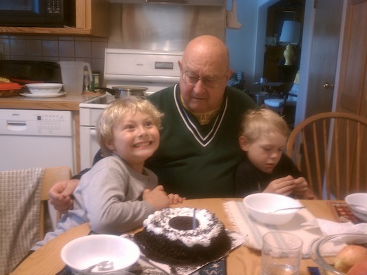 Tim, Poppy and Cole (05-22-2011 13:50)