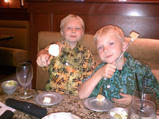 Tim and Cole out for fondue (08-08-2011 17:29)