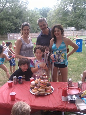 Jamie's birthday cake (08-21-2011 15:32)