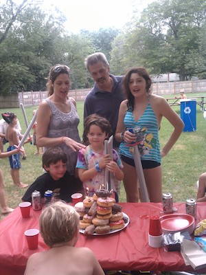 Jamie's birthday cake (08-21-2011 15:32)