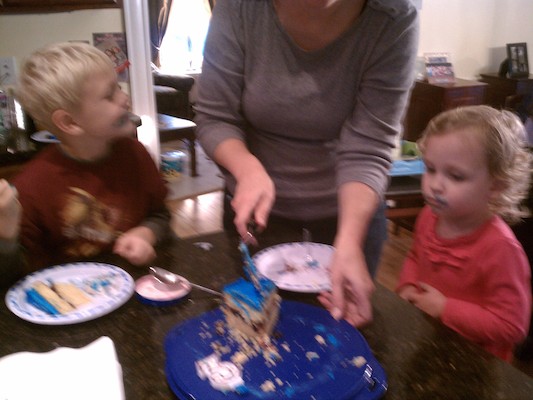 Linda's birthday (10-16-2011 17:25)