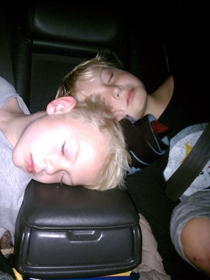 Tuckered out Cole and Tim (11-11-2011 21:17)