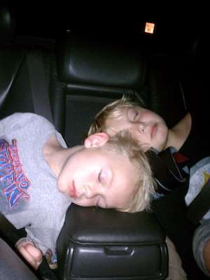 Tuckered out Cole and Tim (11-11-2011 21:17)