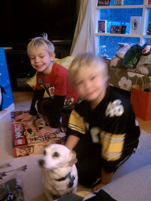 Cole, Tim and Emily (12-25-2011 07:13)