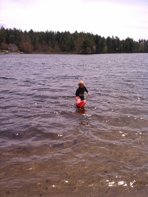 Tim squid in the water (04-20-2012 12:54)