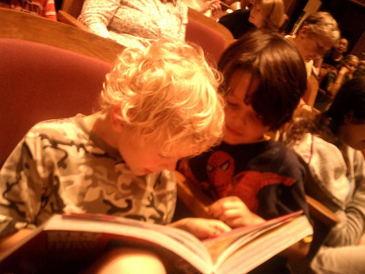 Cole and Jamie reading (05-30-2012 18:58)