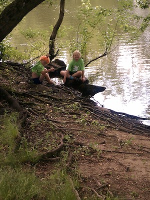 Cole and Tim by the river at CA (06-16-2012 15:40)