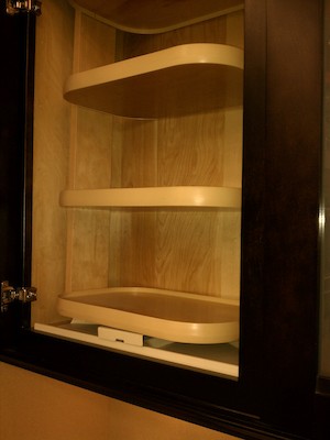 Pully-out closet idea (07-08-2012 10:42)