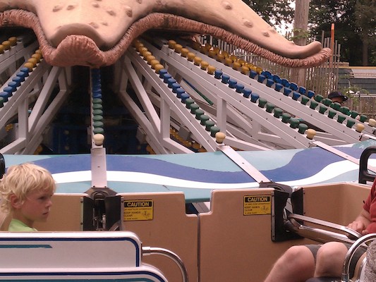 Cole and Ben on the starfish ride (07-15-2012 15:29)