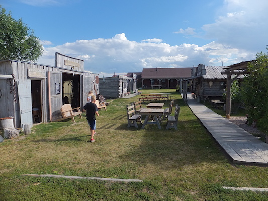 DSCF9782 (08-19-2014 23:50)