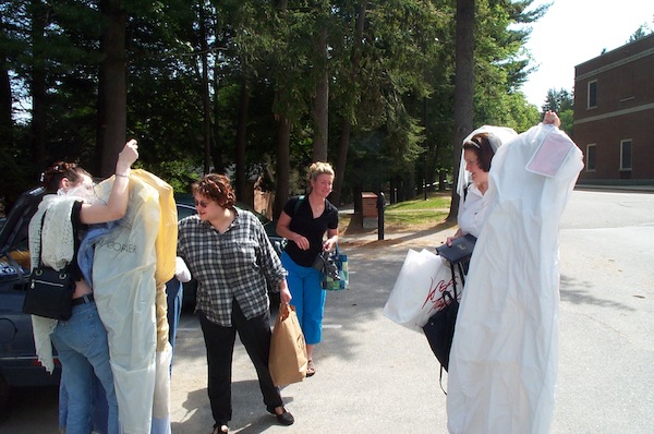 Bridesmaids Arriving