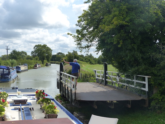 P1070091 (08-06-2017 06:01)