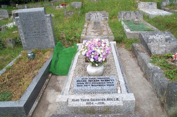 Mum grave 2