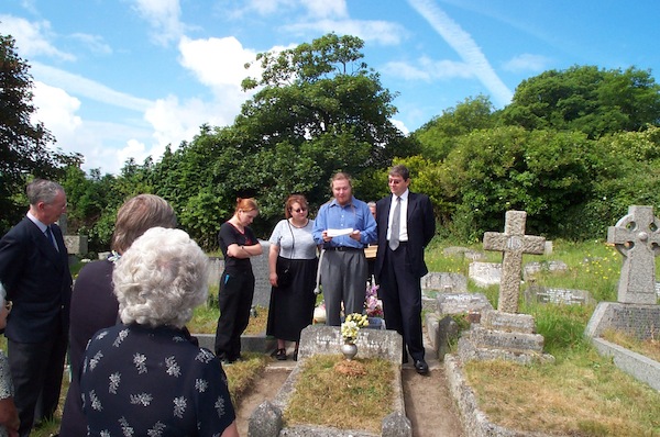 ?, Marion, Lorna, Bethm Xine, Ben, Dad