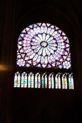 N&ocirc;tre Dame Rose Window 2 (blurry)