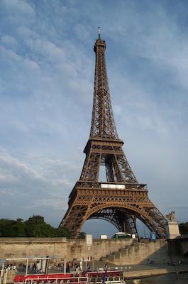 Eiffel tower from the Seine 7