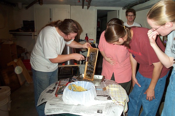 14 - Ben, Helene, MT, Q, Kate Cutting Cappings