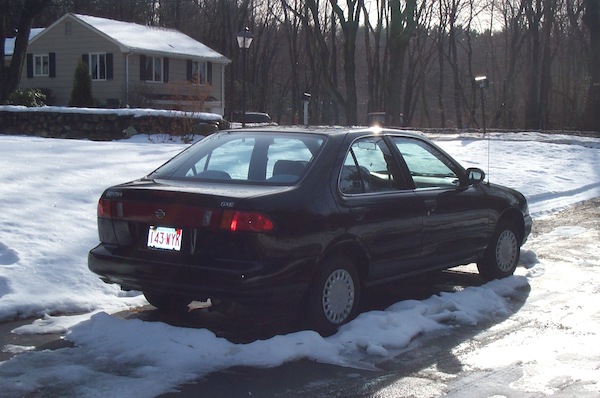 Nissan Sentra (12-18-2002 7:26)